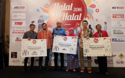 Toyota Owner Community Berbagi Bersama Lansia