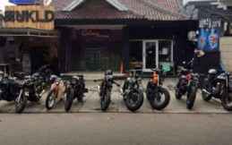 Intip Komunitas Artis Penggila Motor Custom