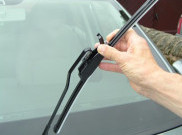 Ingat, Wiper Mobil Penting Kegunaannya, Berikan Perawatan Untuknya