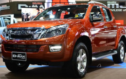 Isuzu Resmi Luncurkan New Isuzu MU-X dan New Isuzu D-Max VGS