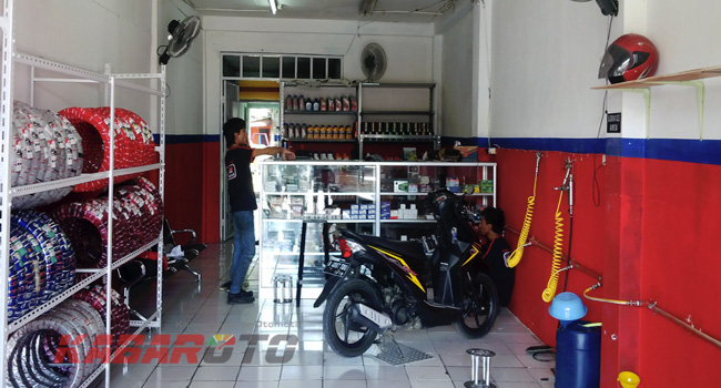 Bengkel MMC (matic motor center) bengkel paling luas dan Lengkap di Reni Jaya