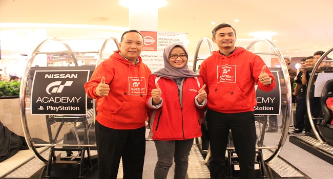 Nissan GT Academy 2016 Ada di Tunjungan Plaza Surabaya