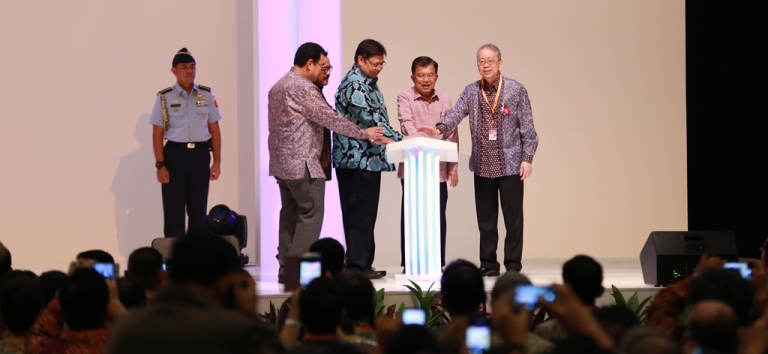 Wapres Jusuf Kalla: Industri Otomotif Harus Punya Teknologi yang Besar dan Kuat