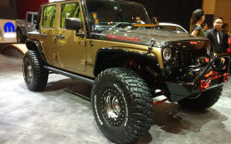 JHL Showroom yang Memodifikasi Jeep Wrangler “Cliffhanger Edition” 