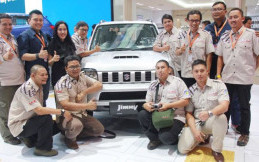 Suzuki Jimny Legendaris Tampil Dengan Desain Modern di GIIAS 2016 