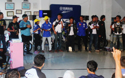 Ratusan Member Yamaha R15 Club Indonesia (YR15CI) Banjiri Yamaha Harapan Motor