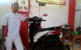 Kisah Alfiandi, Siswa SMK Tri Mitra Kotabaru yang Kini Sebagai Owner di Bengkel Motor 