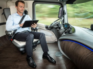 Mercedes-Benz Hadirkan Fitur Canggih 'Kantor Didalam Mobil'