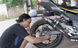 Modifikasi Motor Anda di Bengkel Tapak Lebar 46