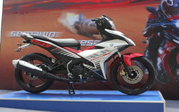Yamaha MX King Gagah Kuasai Kelas Moped 150cc