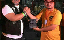 Indro Warkop Dianugerahi Lifetime Achivement Kustomfest 2016