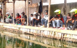 Bikers Mancing Safety Berhadiah Helm Cargloss