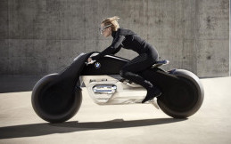 BMW Hadirkan 'Vision Next 100' Motor Anti Jatuh