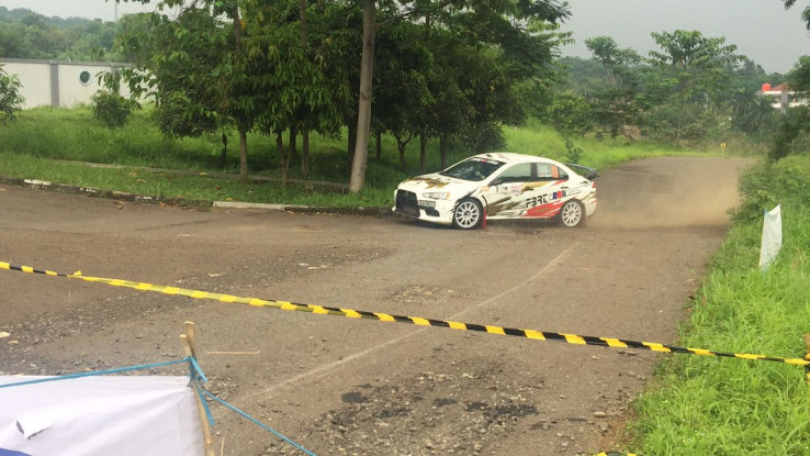 Subhan Aksa Sabet Juara Umum di Kejurnas Sprint Rally