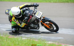 Dwayne Racing EMT361 Steak Bakul'e Racing Team Juarai DKI Fun Race Seri 2