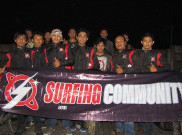 Surfing Community Kompak di Pekerjaan Solid Dalam Komunitas