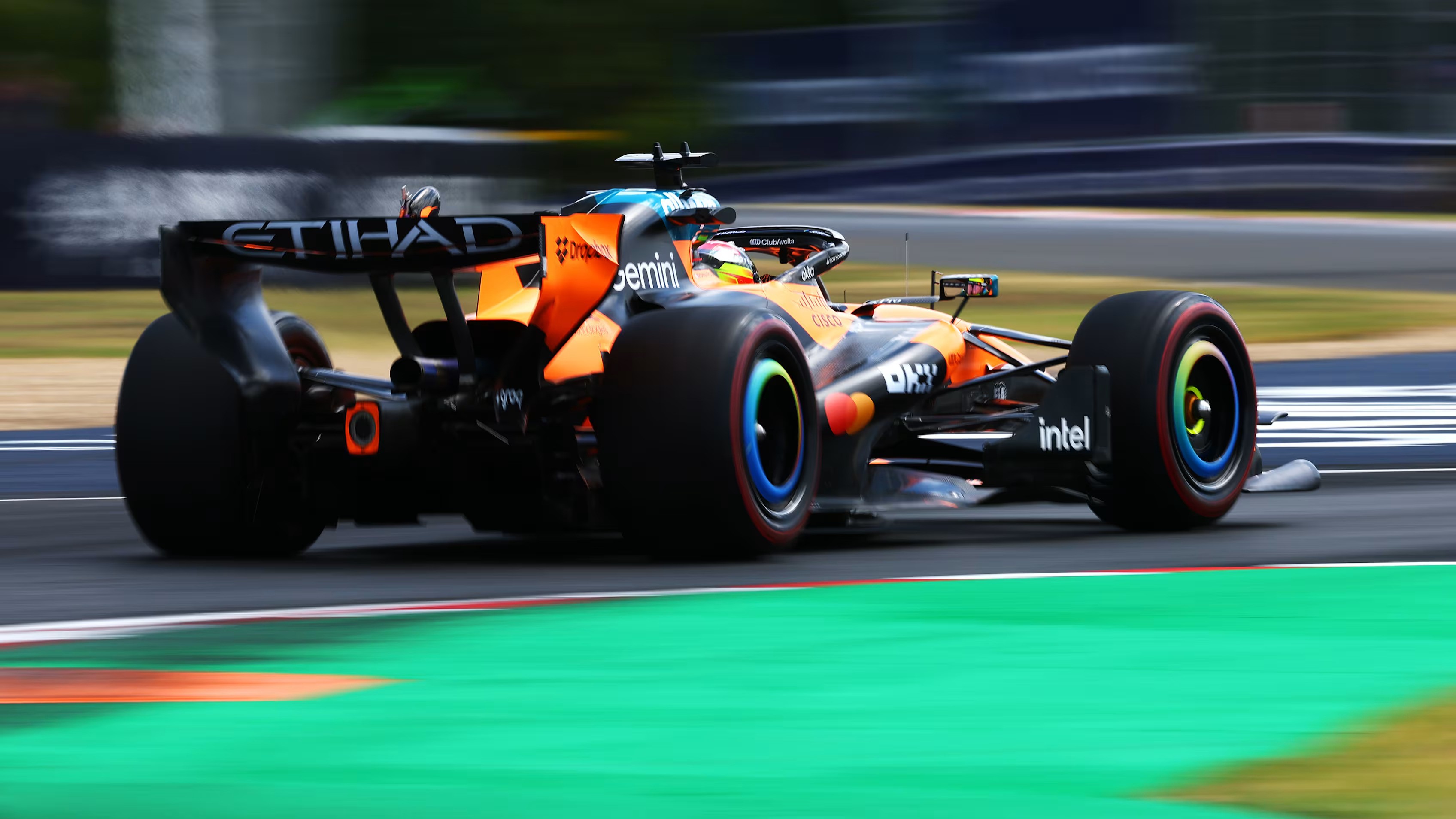 Leonardo Fornaroli Sebagai Pembalap F1 Penguji McLaren pada 2026