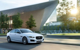 Jaguar Luncurkan Sedan Mewah XE Landmark Edition Ramah Lingkungan