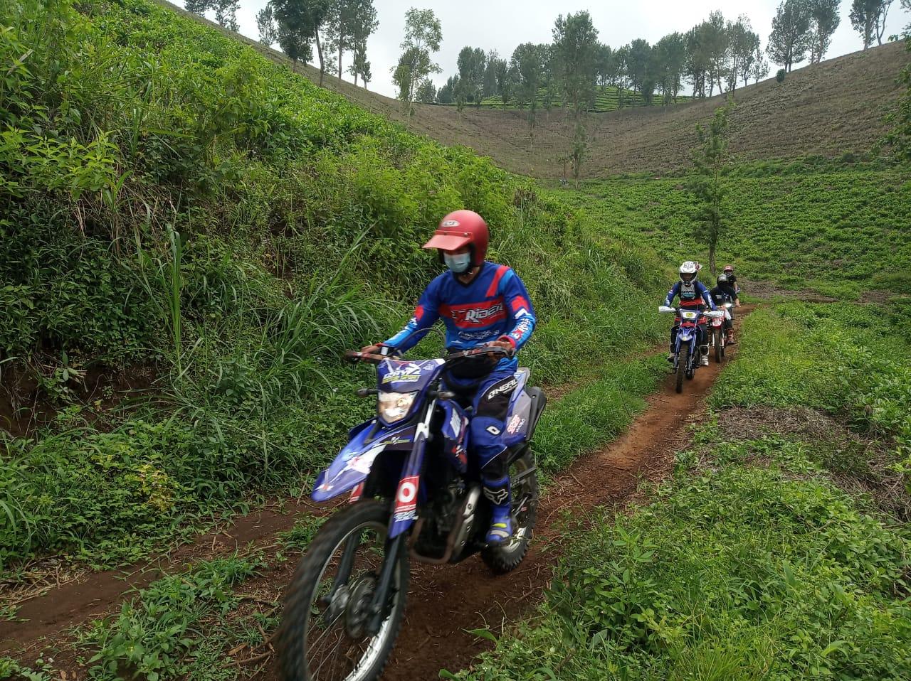 WR Owners Indonesia Trabas Offroad Lembang