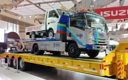 Isuzu Bukukan SPK 938 Unit dan Diganjar Penghargaan di GIIAS 2019
