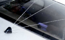 Jangan Isi Wiper dengan Air Sabun
