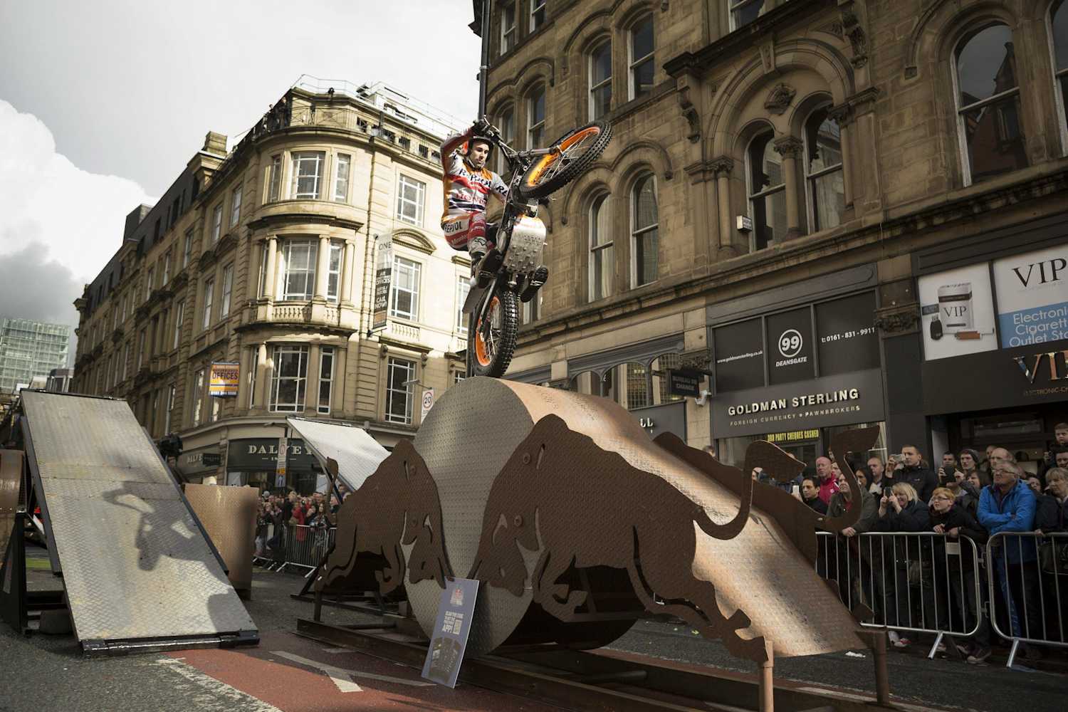 Beda dengan Motor Trail, Ini Pengertian Motor Trial