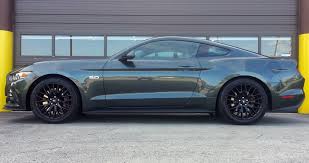 Modifikasi Ekstrem: Tenaga Mobil Ford Mustang Dibikin Gahar
