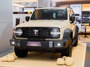 GWM Tank 300 Diesel Sand Beige Melantai, Harga Rp669,5 Jutaan