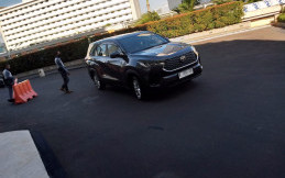 Profil - All New Toyota Kijang Innova Hybrid Zenix