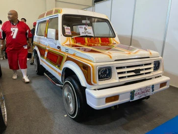 Intip Modifikasi Suzuki Katana Chicano Kicau Mania Dito Banditoz