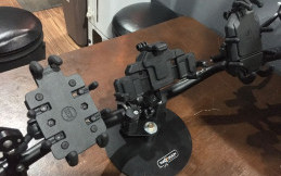 Phone Holder Osopro, Memiliki Damper Untuk Meredam Guncangan