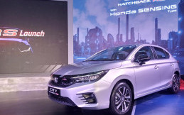 Profil Honda City Hatchback RS With Honda Sensing 