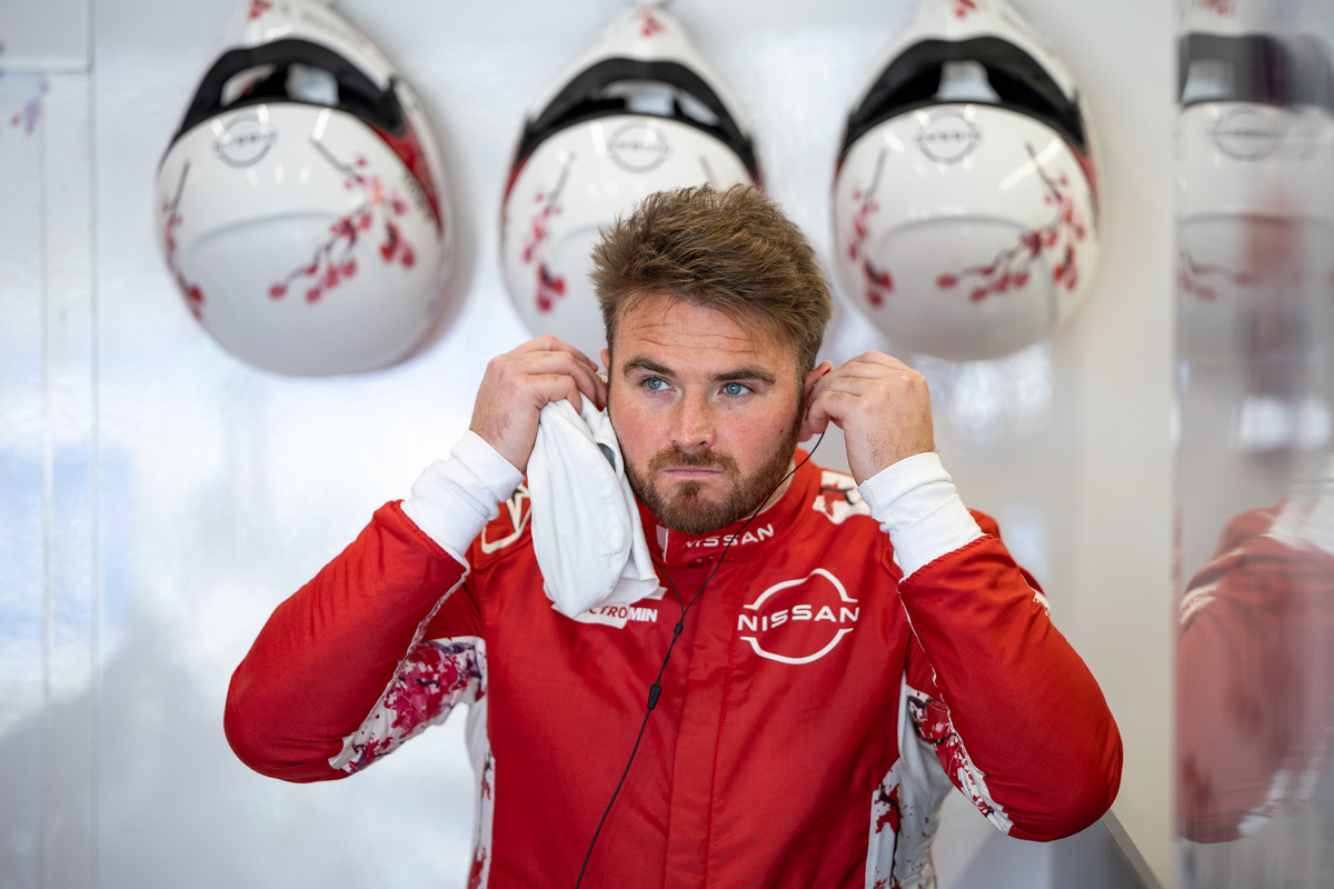 Oliver Rowland pengembangan Nissan Formula E GEN4 e-4ORCE