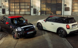 Mini Pat Moss Edition Rayakan Kemenangan Reli Pertama