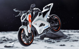 Hanya Ada 10 Unit, Motor Listrik Ultraviolette F77 Space Edition Dijual Rp 100 Jutaan