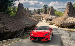 Ferrari Portofino Libas Tanah Nusa Tenggara Timur