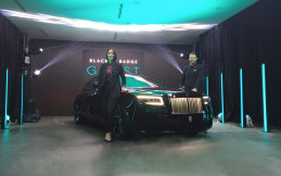 Rolls-Royce Black Badge Ghost Mendarat di Indonesia
