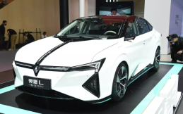 Lihat Lebih Dekat Mobil Listrik Honda-Dongfeng, Bisa Tempuh 520 Km