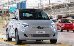 Penjualan Mobil Listrik Lesu, Fiat 500 Ibrida Hybrid Siap Meluncur