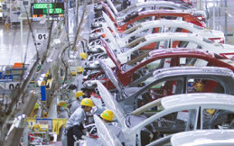 Tak Lagi Bergantung pada Impor, Indonesia Sudah Swasembada Pengadaan Mobil