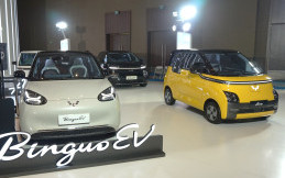 Wuling Motors Sambut 7 Tahun di Indonesia, Sajikan Promo Mobil Listrik