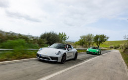 Porsche Kirim 221.512 Unit Mobil Sepanjang Januari-September 2022
