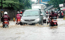 Tips Penting Merawat Kendaraan Pasca Banjir Dengan WD-40 Multi-Use Product