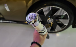 Rolls-Royce Jual Payung Mewah, Harganya Rp 60 Juta