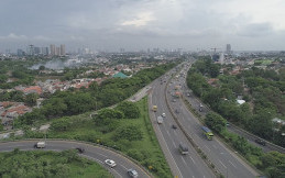 Kendaraan Berat Dilarang Melintas di Tol Dalam Kota 5-7 September 2023