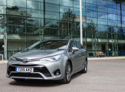 Toyota Hentikan Produksi Avensis?