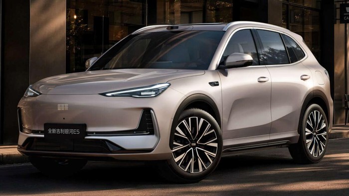 Geely Galaxy EX5 Facelift Terbaru, Apa Bedanya dengan EX5 yang Dijual di Indonesia?