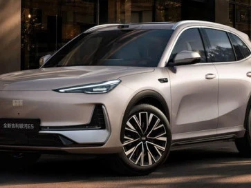 Geely Galaxy EX5 Facelift Terbaru, Apa Bedanya dengan EX5 yang Dijual di Indonesia?