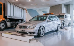 Sejarah Mercedes-Benz C 32 AMG, Penjaga Nyawa di Balapan F1