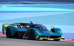 Aston Martin Valkyrie AMR Pro Sempat Ramaikan GP Bahrain